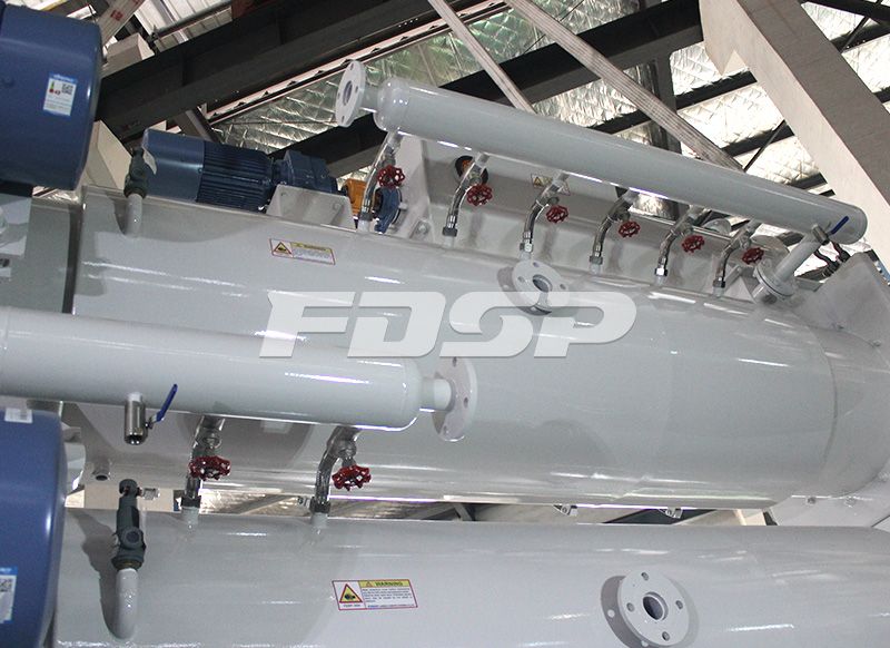 SZLH768b2系列高檔夾套制粒機(jī)